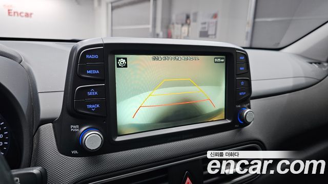 Hyundai Kona 2018 — photo 22