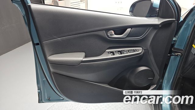 Hyundai Kona 2018 — photo 14