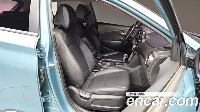 Hyundai Kona 2018 — photo 16