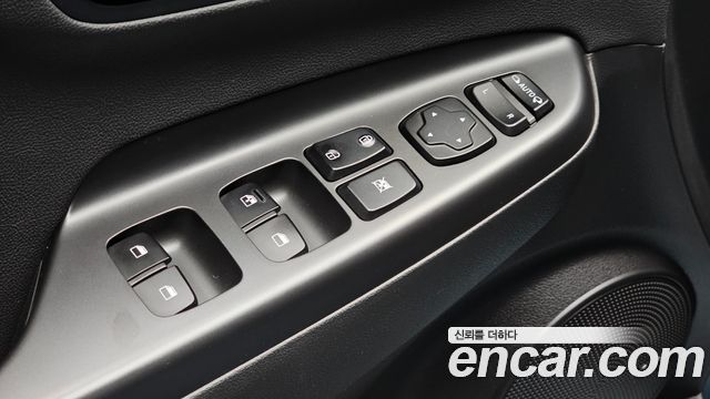 Hyundai Kona 2018 — photo 27