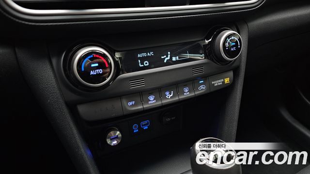 Hyundai Kona 2018 — photo 30
