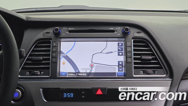 Hyundai Sonata 2015 — photo 23