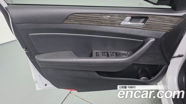Hyundai Sonata 2015 — photo 14