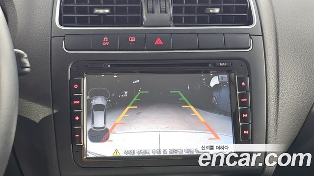 Volkswagen Polo 2013 — photo 14