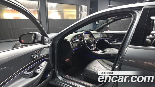 Mercedes-Benz S-Class 2017 — photo 10
