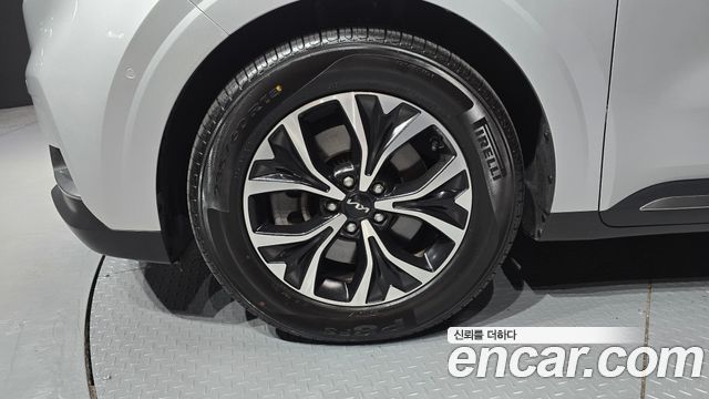 Kia Canival 2022 — photo 5
