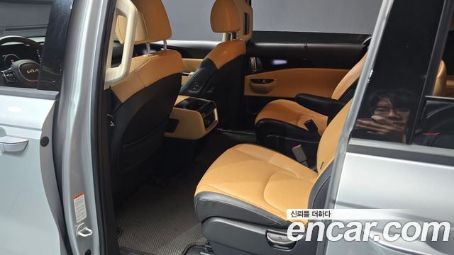 Kia Canival 2022 — photo 12