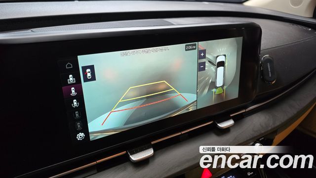 Kia Canival 2022 — photo 15