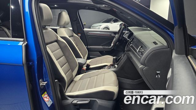 Volkswagen T-Roc 2022 — photo 13