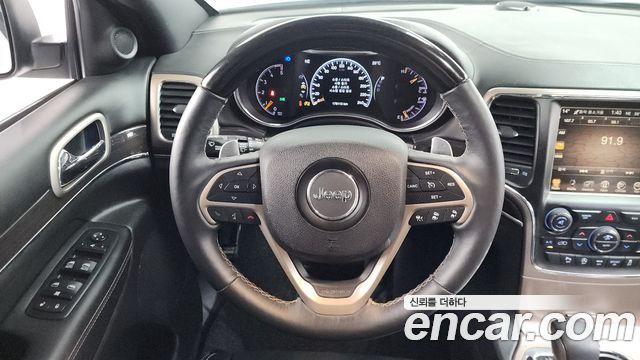 Jeep Cherokee 2016 — photo 14
