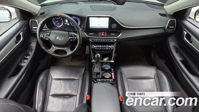 Hyundai Grandeur 2019 — photo 10
