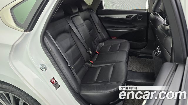Hyundai Grandeur 2019 — photo 17