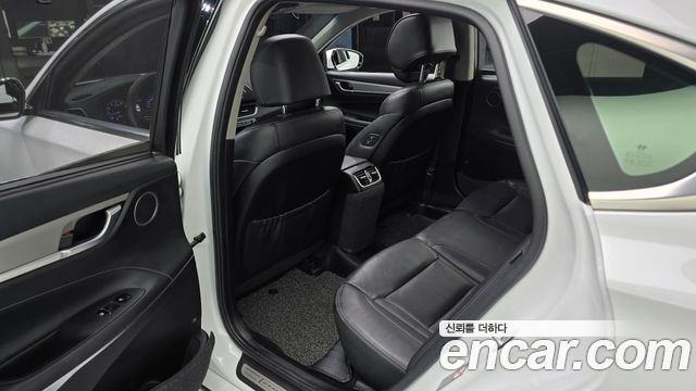 Hyundai Grandeur 2019 — photo 16