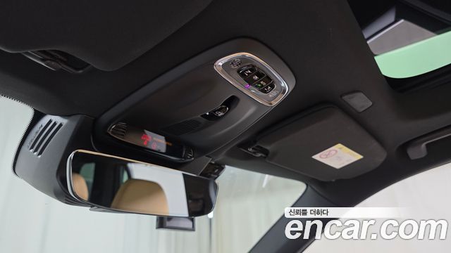 Volvo XC90 2019 — photo 22