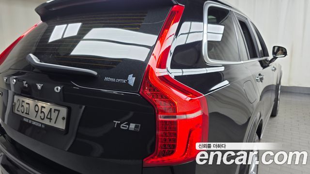 Volvo XC90 2019 — photo 9
