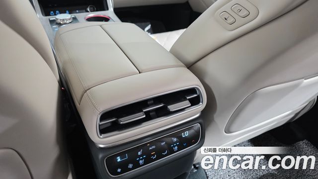 Genesis GV80 2024 — photo 32