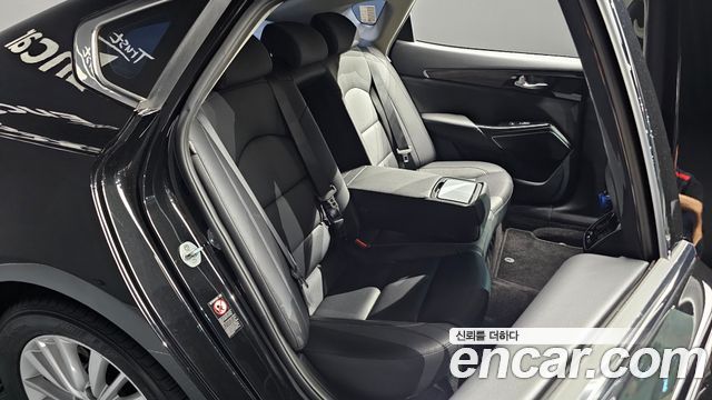 Kia K7 2020 — photo 11