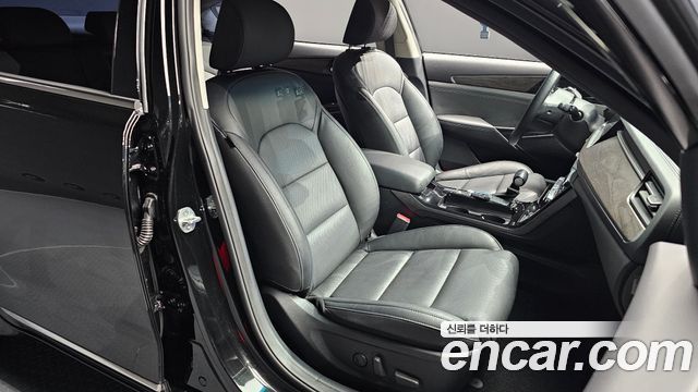 Kia K7 2020 — photo 12