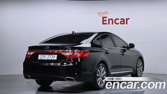 Hyundai Grandeur 2015 — photo 2