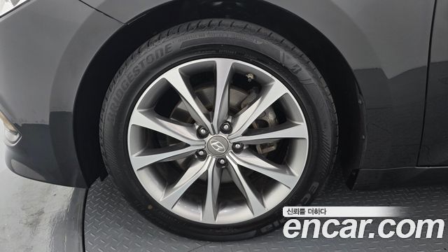 Hyundai Grandeur 2015 — photo 5