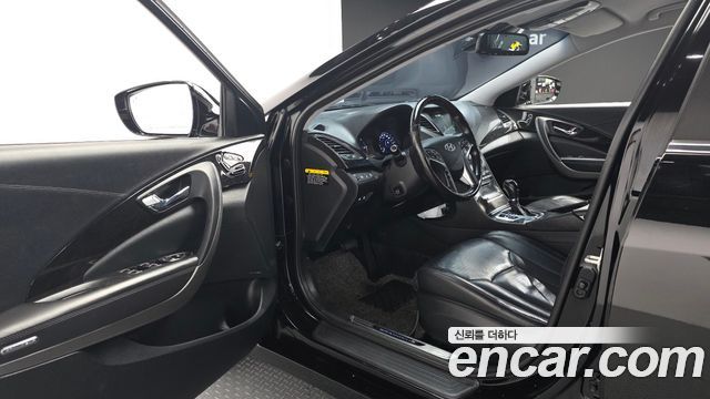 Hyundai Grandeur 2015 — photo 13