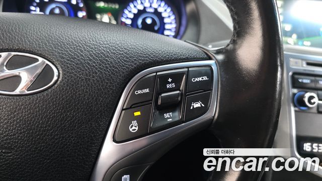 Hyundai Grandeur 2015 — photo 22