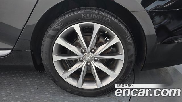 Hyundai Grandeur 2015 — photo 7