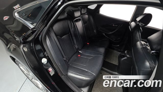 Hyundai Grandeur 2015 — photo 16