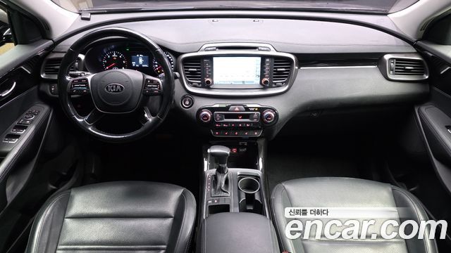 Kia Sorento 2018 — photo 10