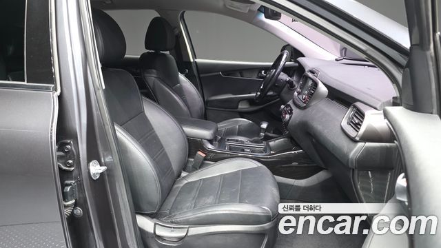 Kia Sorento 2018 — photo 17
