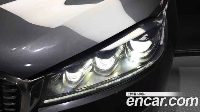 Kia Sorento 2018 — photo 8