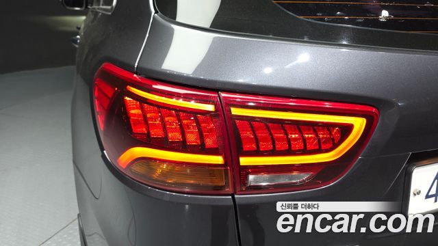 Kia Sorento 2018 — photo 9