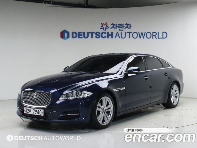Jaguar XJ 2013 — photo 1