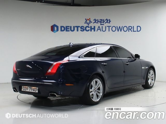 Jaguar XJ 2013 — photo 2