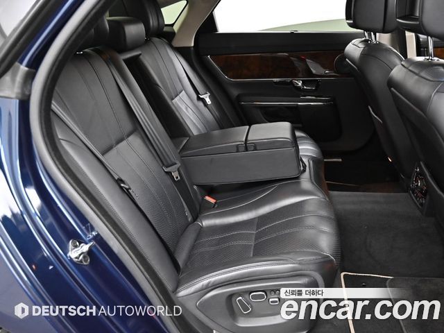 Jaguar XJ 2013 — photo 12