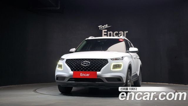 Hyundai Venue 2022 — photo 3