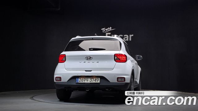 Hyundai Venue 2022 — photo 4