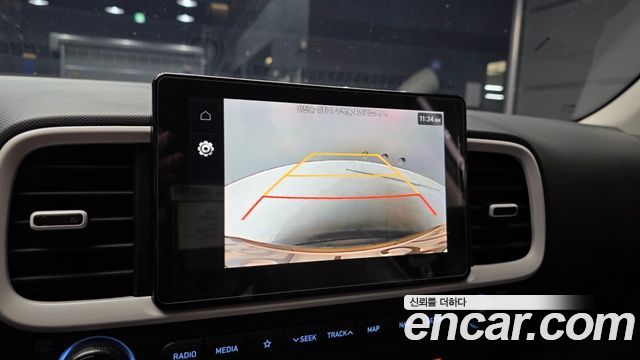 Hyundai Venue 2022 — photo 21