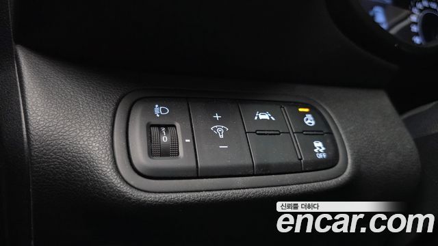 Hyundai Venue 2022 — photo 25