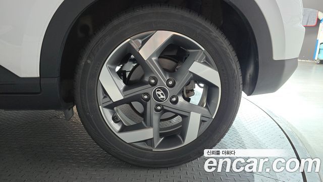 Hyundai Venue 2022 — photo 7