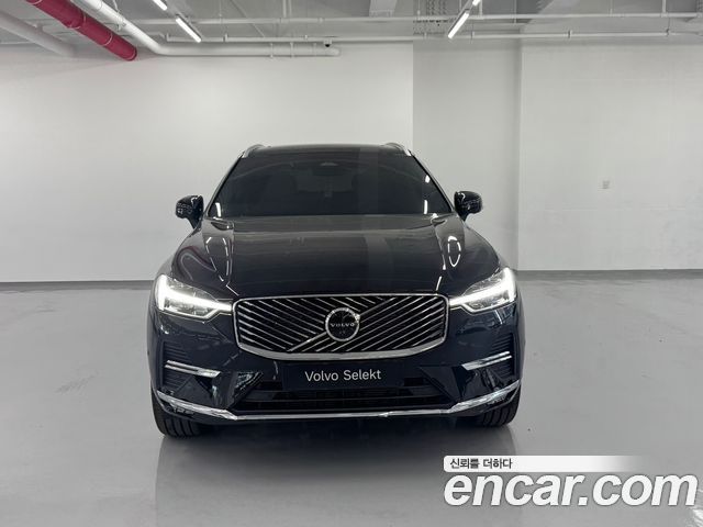 Volvo XC60 2026 — photo 3