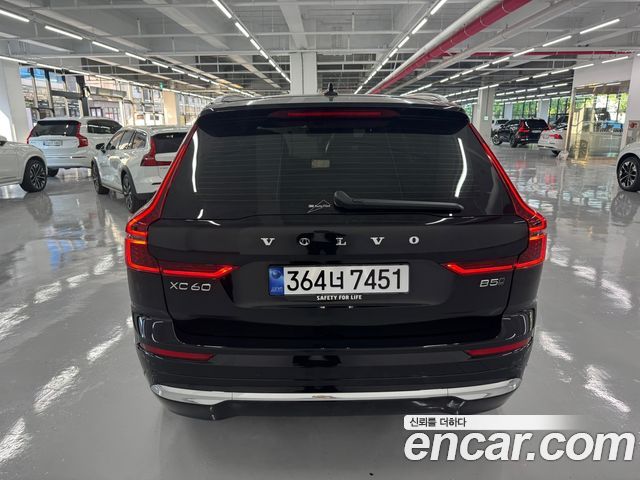 Volvo XC60 2026 — photo 4