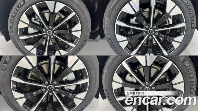 Volvo XC60 2026 — photo 5