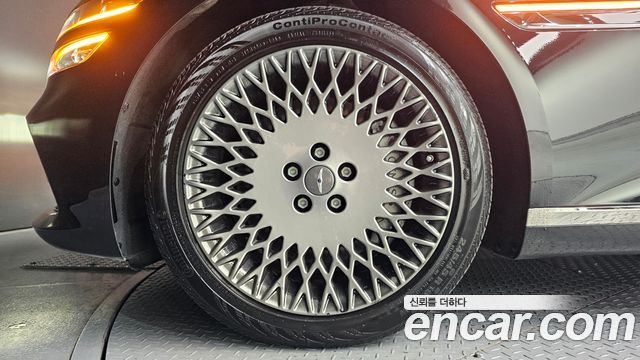 Genesis G80 2022 — photo 5