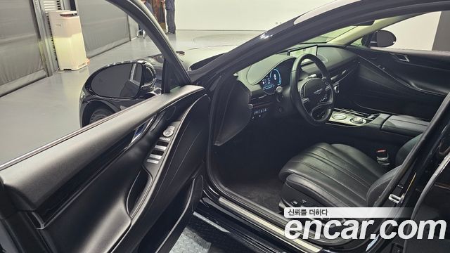 Genesis G80 2022 — photo 13