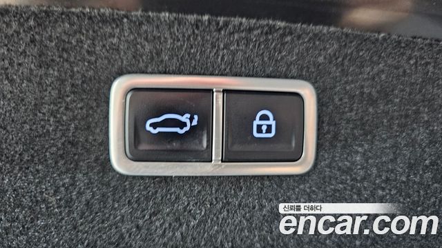 Genesis G80 2022 — photo 24