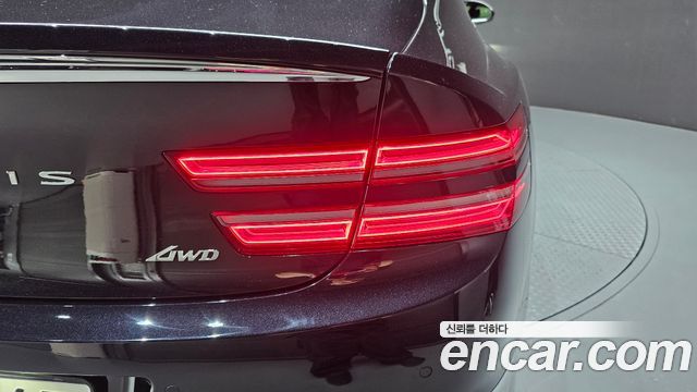 Genesis G80 2022 — photo 9