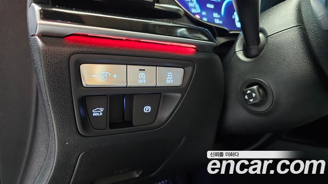 Genesis G80 2022 — photo 28