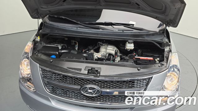 Hyundai Starex 2016 — photo 6