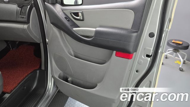 Hyundai Starex 2016 — photo 15